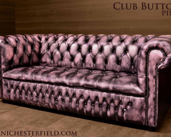 divano-chesterfield-moderno-pelle-vintage-rosa